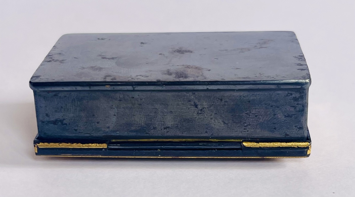 Gold-damasquined Box -photo-2